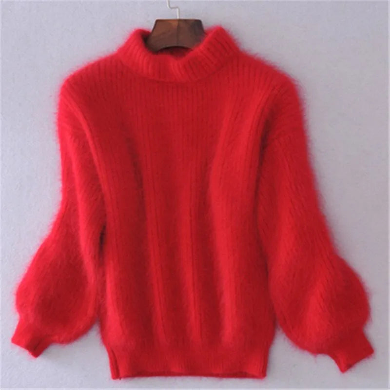 Brenda – Klasyczny Sweter w Stylu Angora