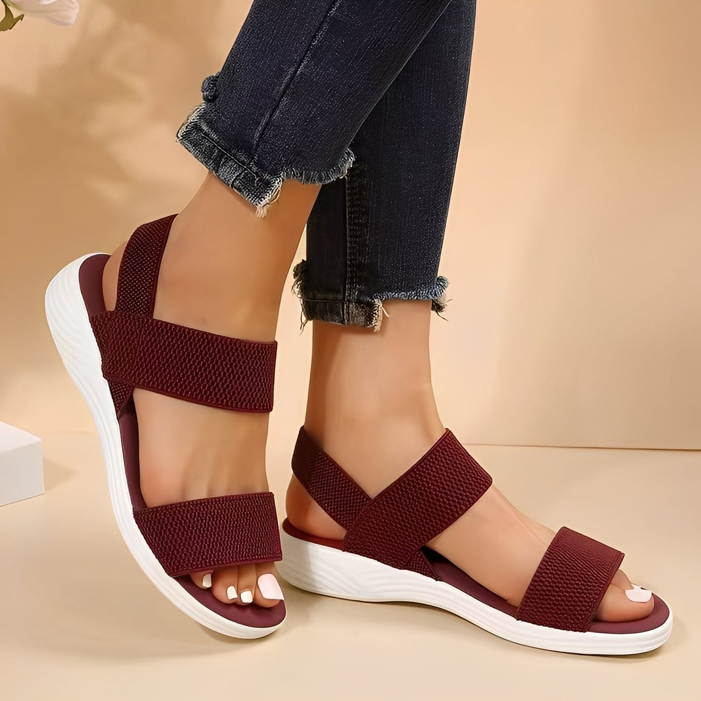 Jessika - Kobiece luźne sandały z płaską podeszwą z Flyknit