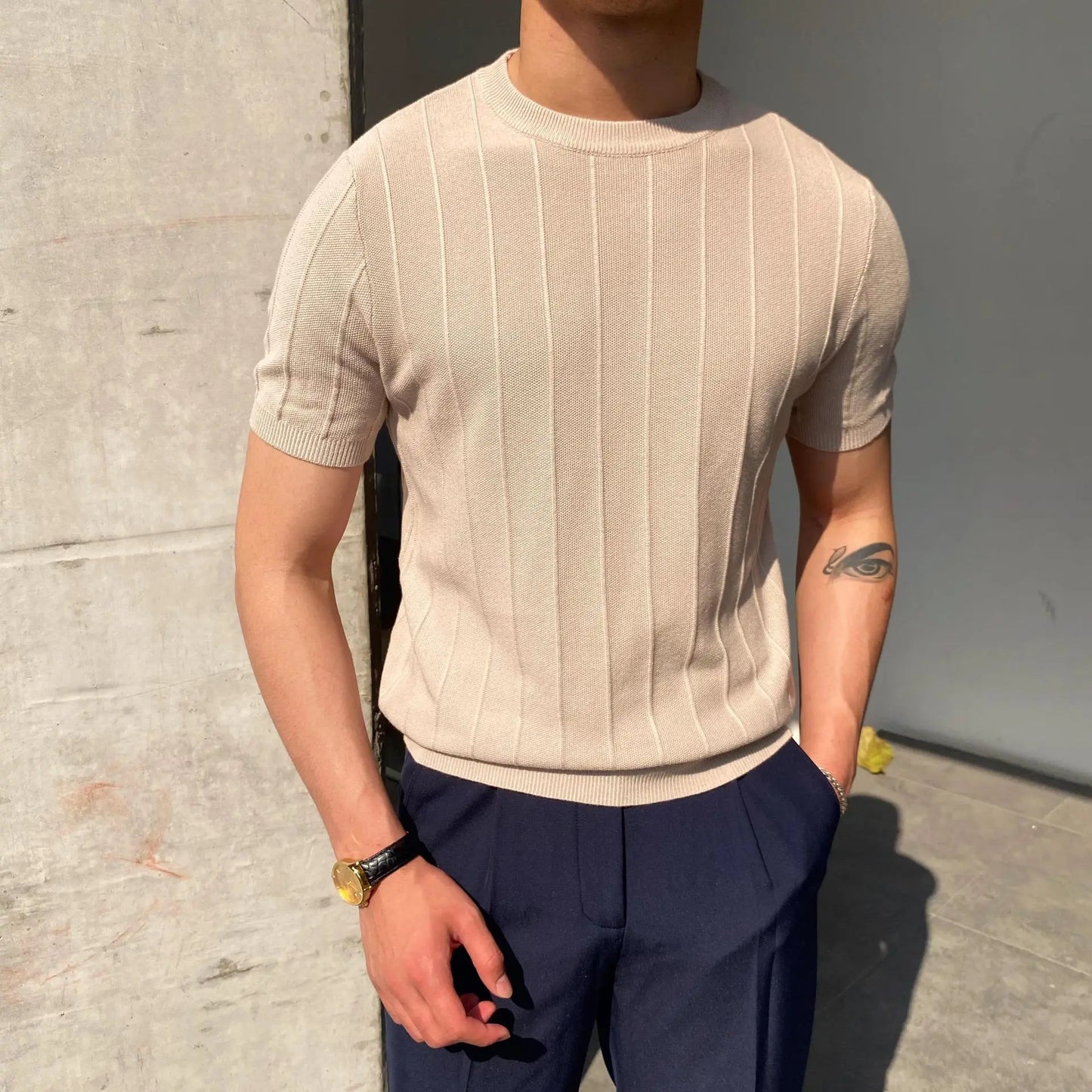 Sokka - Prążkowany, luźny T-Shirt dla mężczyzn
