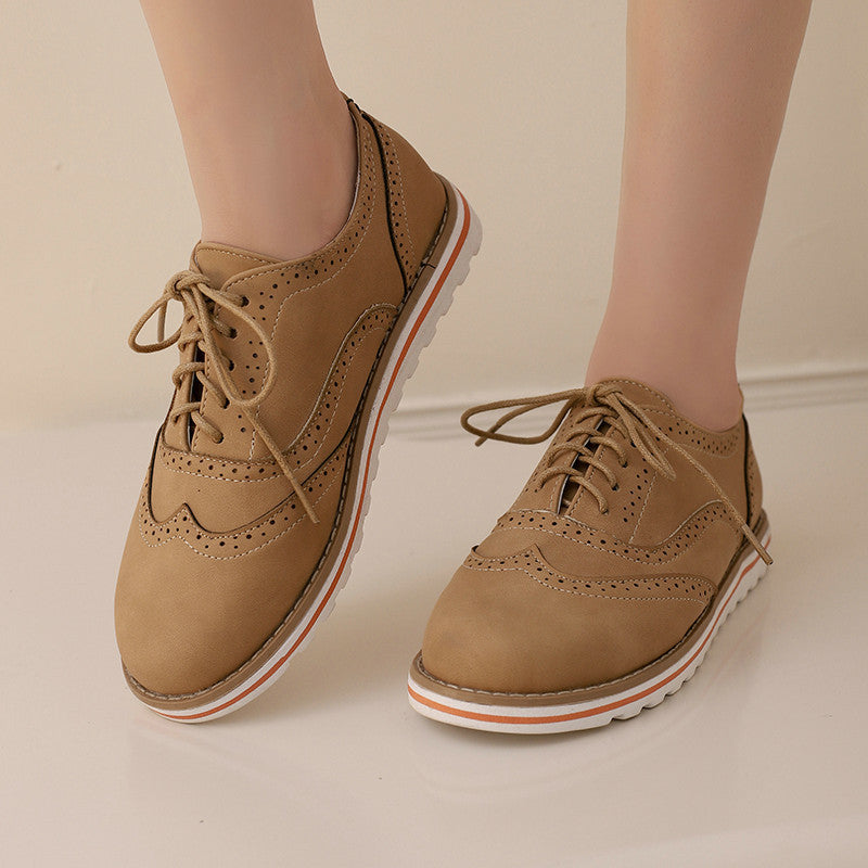 Siena - Luźne sznurowane buty dla kobiet