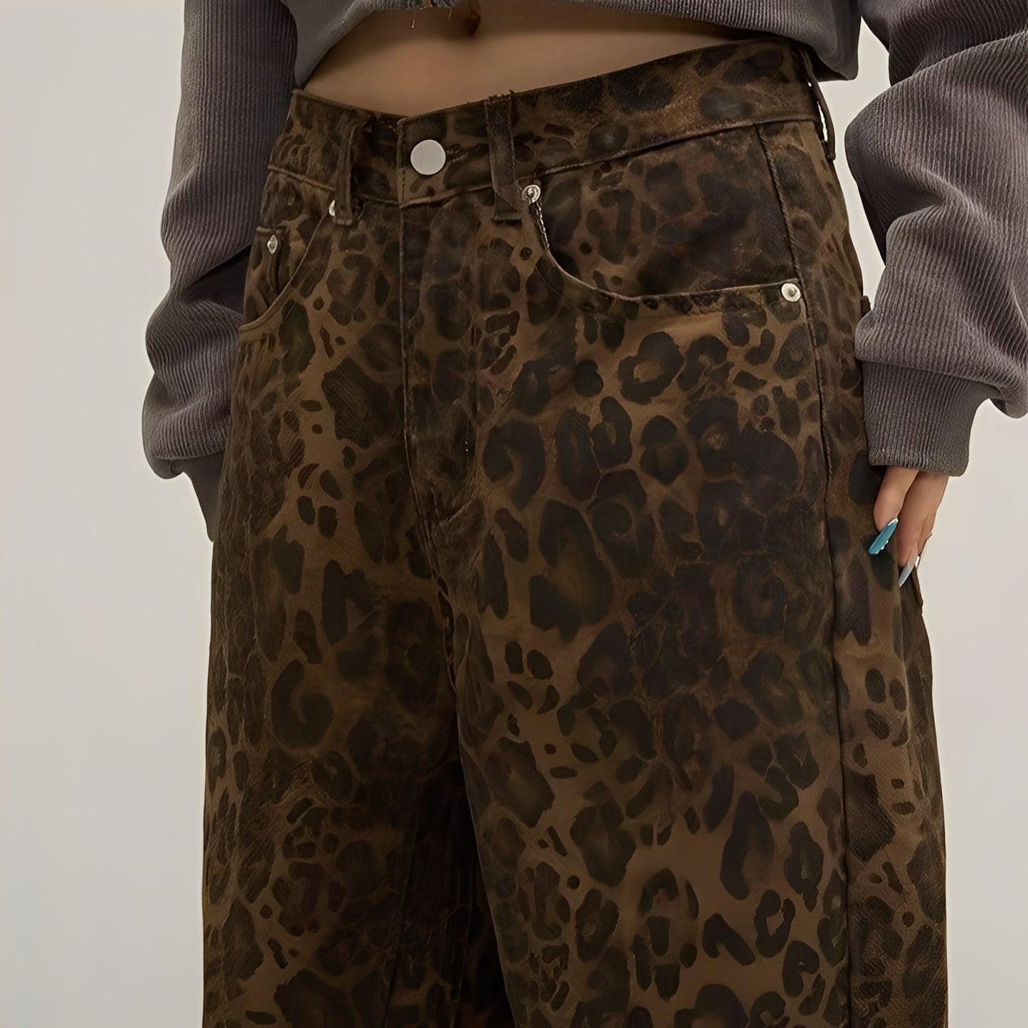 Felecia - Modne jeansy baggy dla pań z nadrukiem