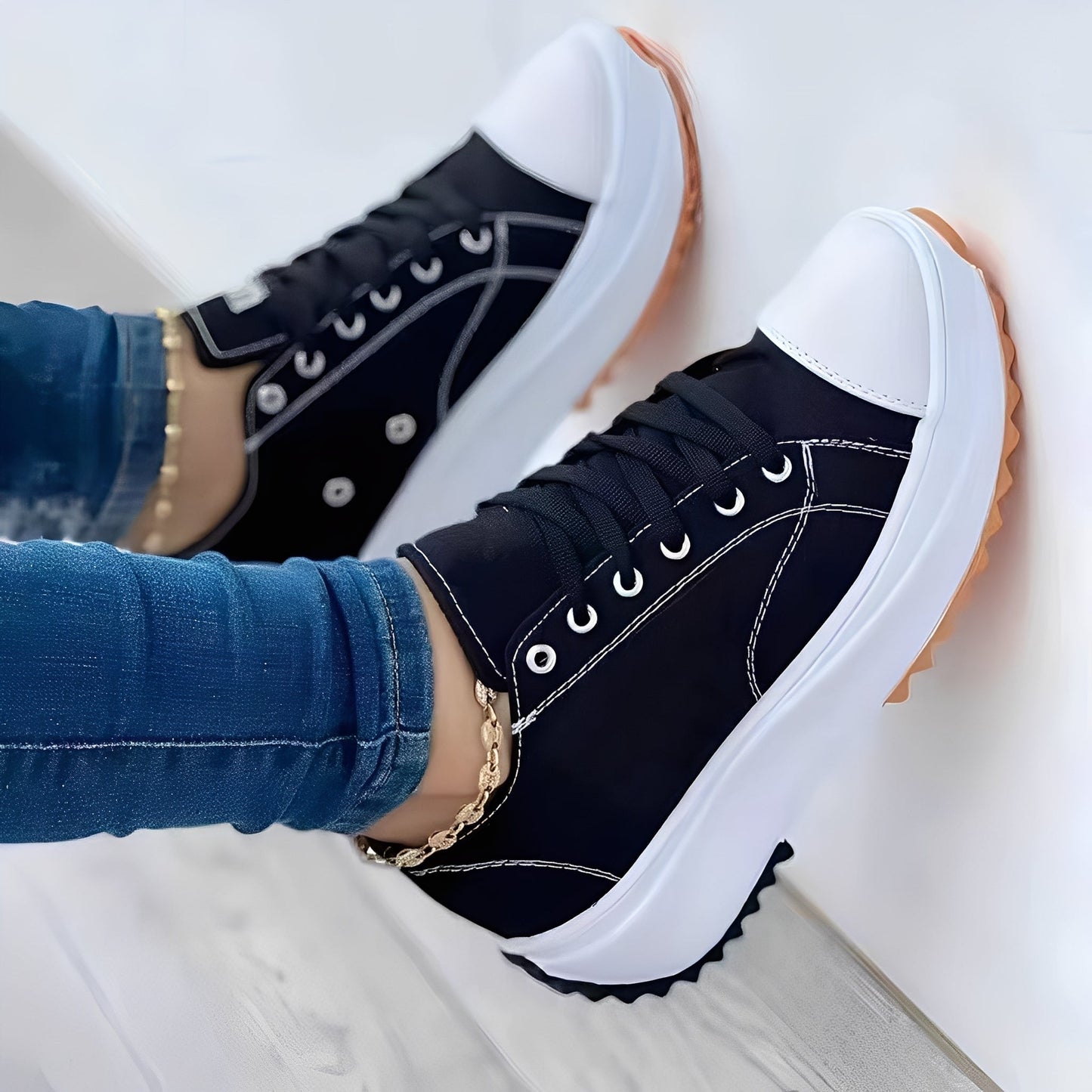 Mellony - Lekkie kobiece buty na grubych podeszwach