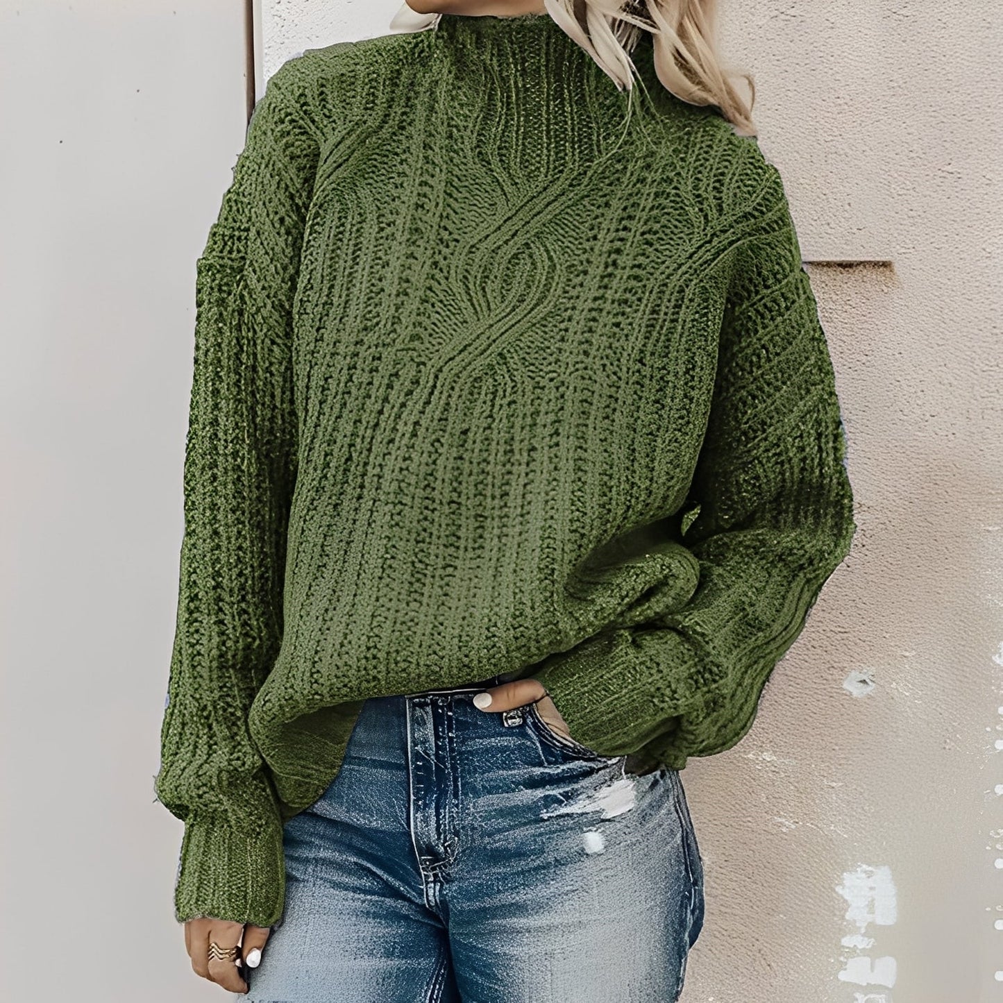 Colleen - Swobodny damski sweter z wysokim kołnierzem