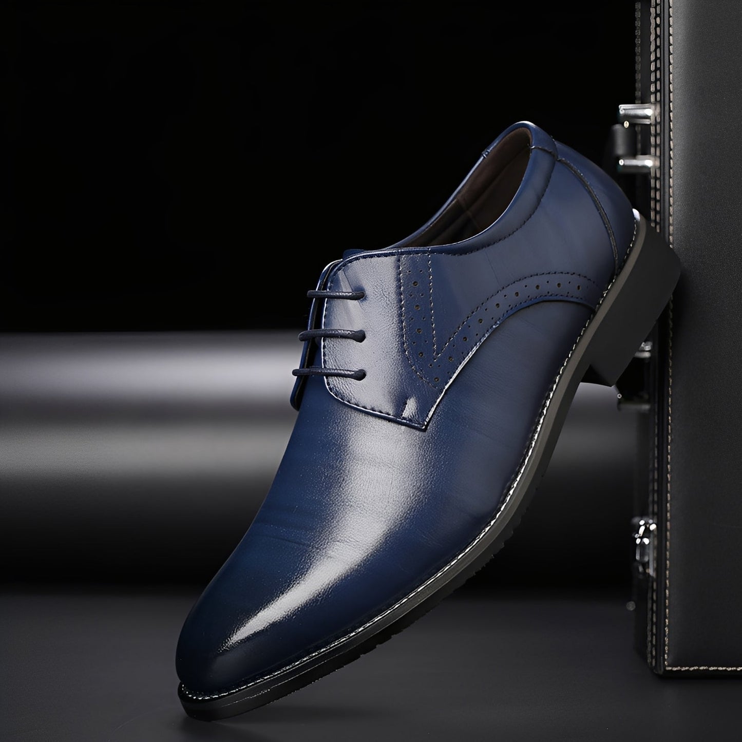 Desmond - Eleganckie skórzane buty z brogue dla mężczyzn