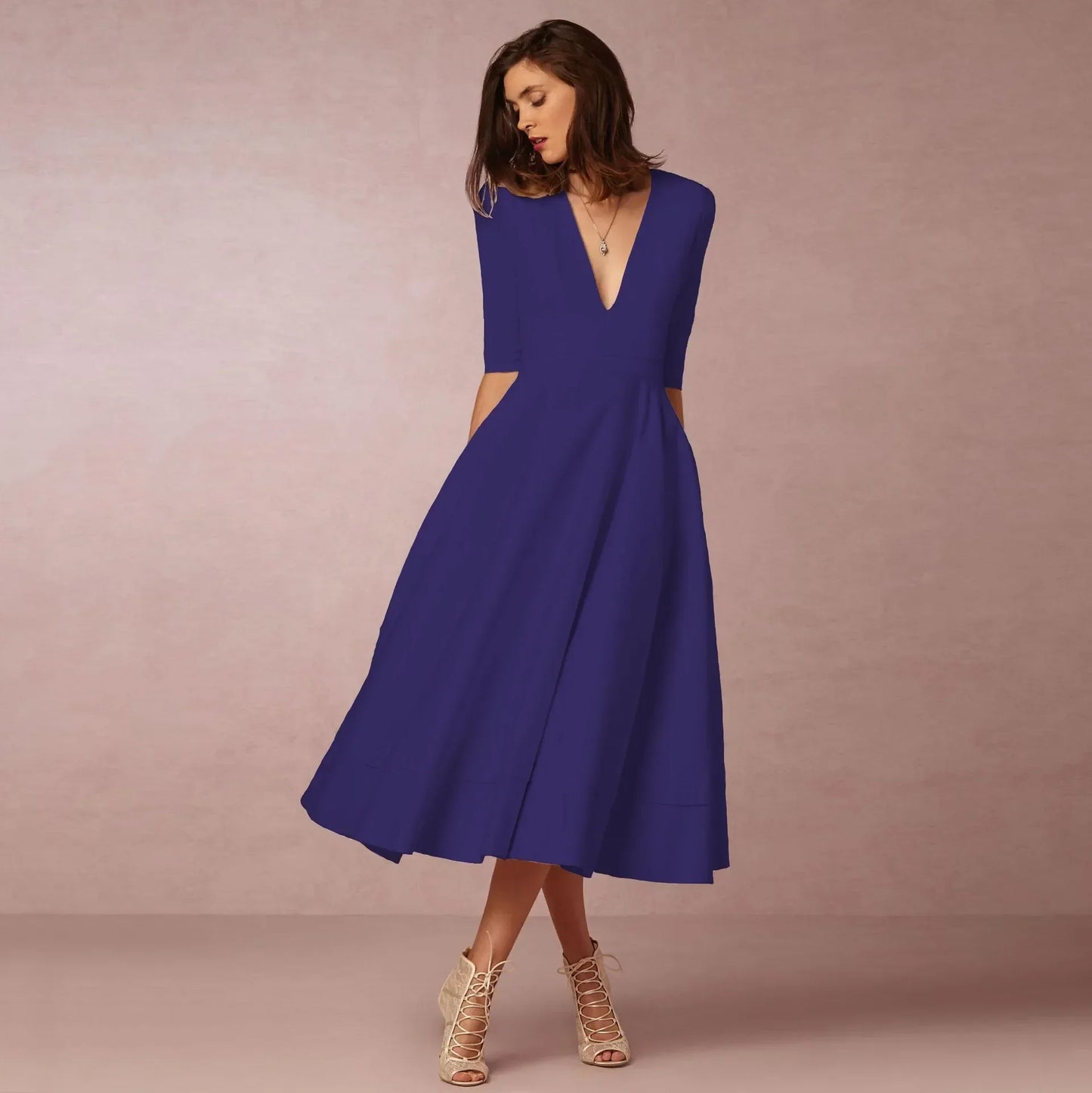 Noemi – Elegancka sukienka wieczorowa w długości midi