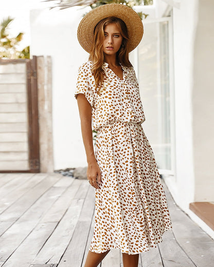 Molly - Stylowa Krótkoreczna Sukienka z Kołnierzykiem dla Kobiet