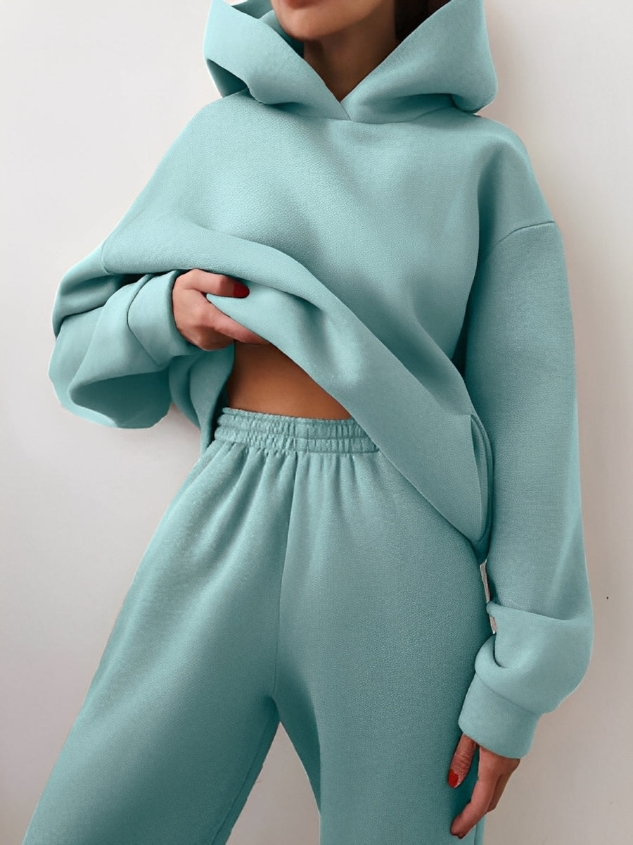 Jasmine - Luźny damski dres z kapturem