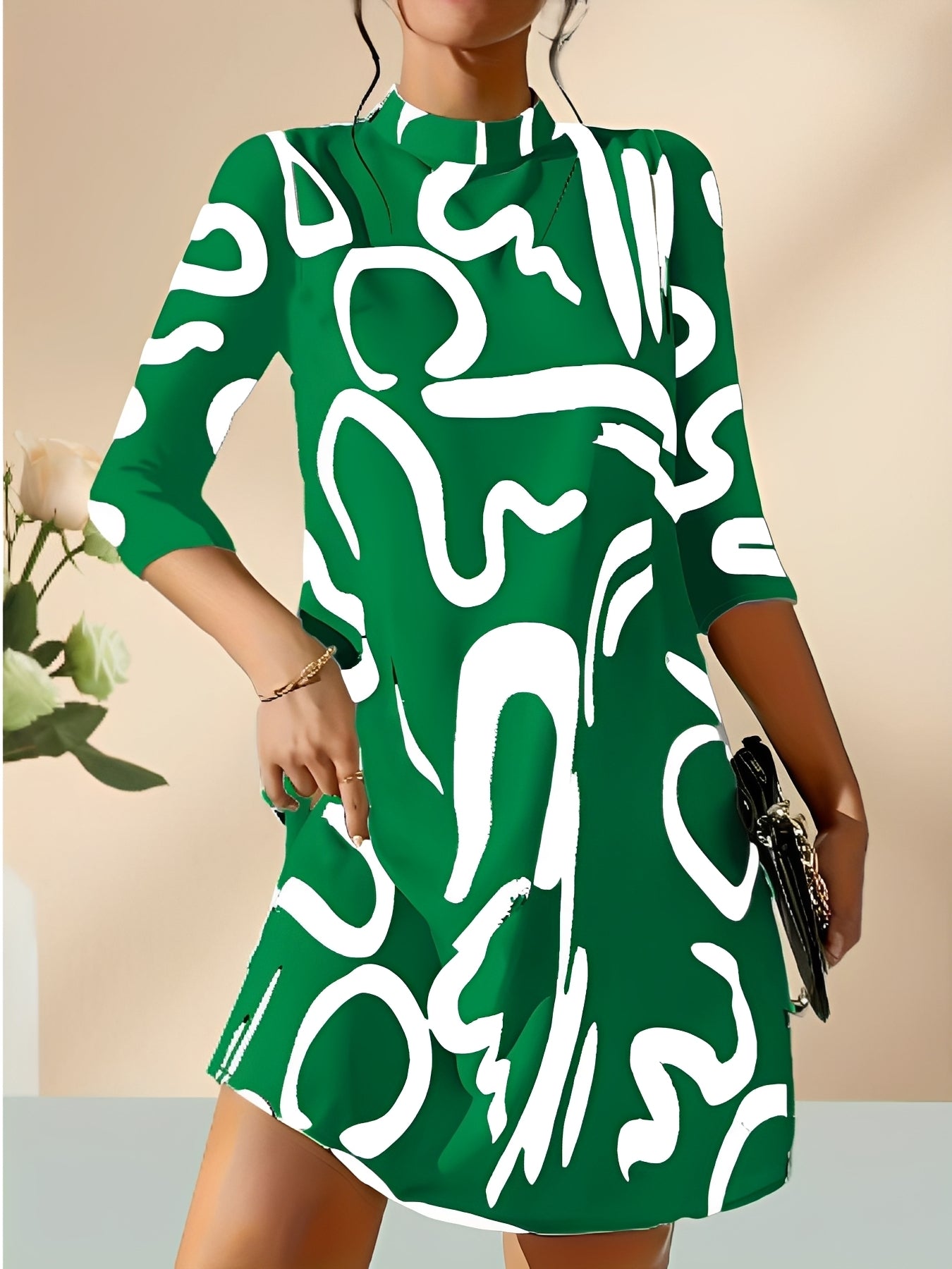 Casey - Stylowa sukienka mini z rękawami 3/4 dla kobiet