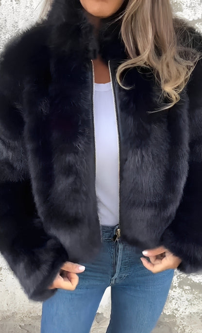 Amanda - Modny damski płaszcz z pluszu