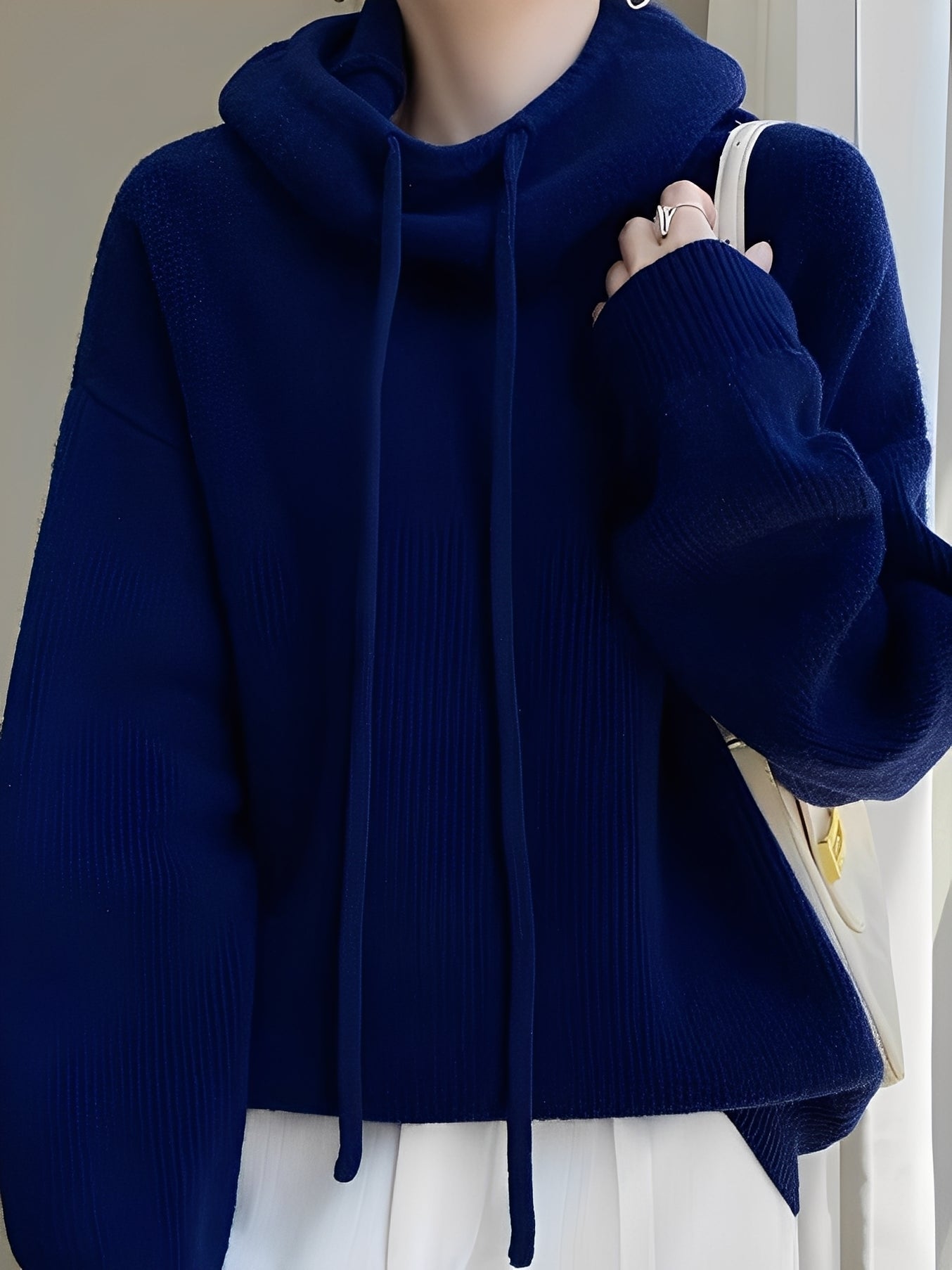 Mercia - Stylowa damska bluza z kapturem