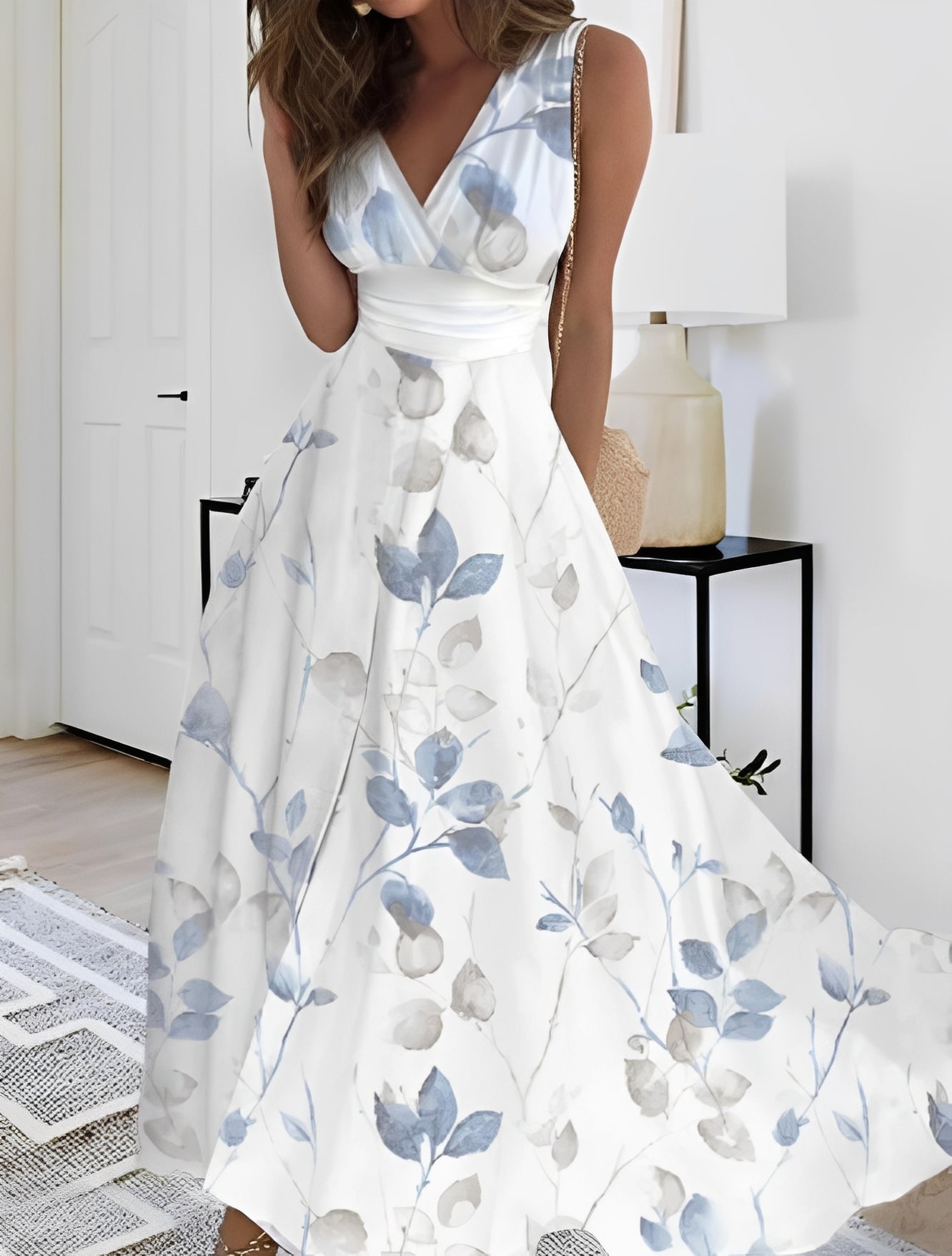 Lucie - Stylowa suknia maxi z dekoltem V i kwiatowym wzorem dla kobiet