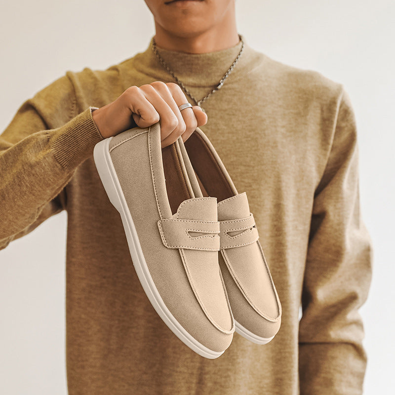 Jonathan - Eleganckie, luźne mokasyny zamszowe dla mężczyzn