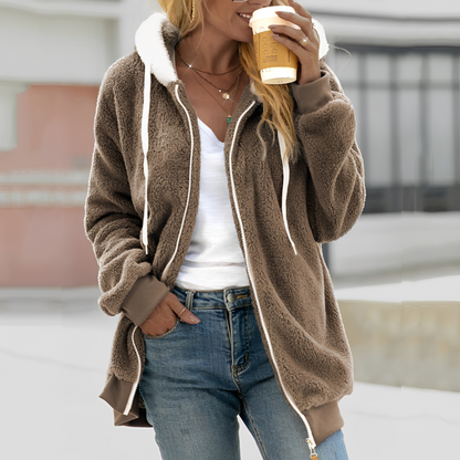 Chloe - Ciepła kurtka z kapturem i podszewką Sherpa dla kobiet