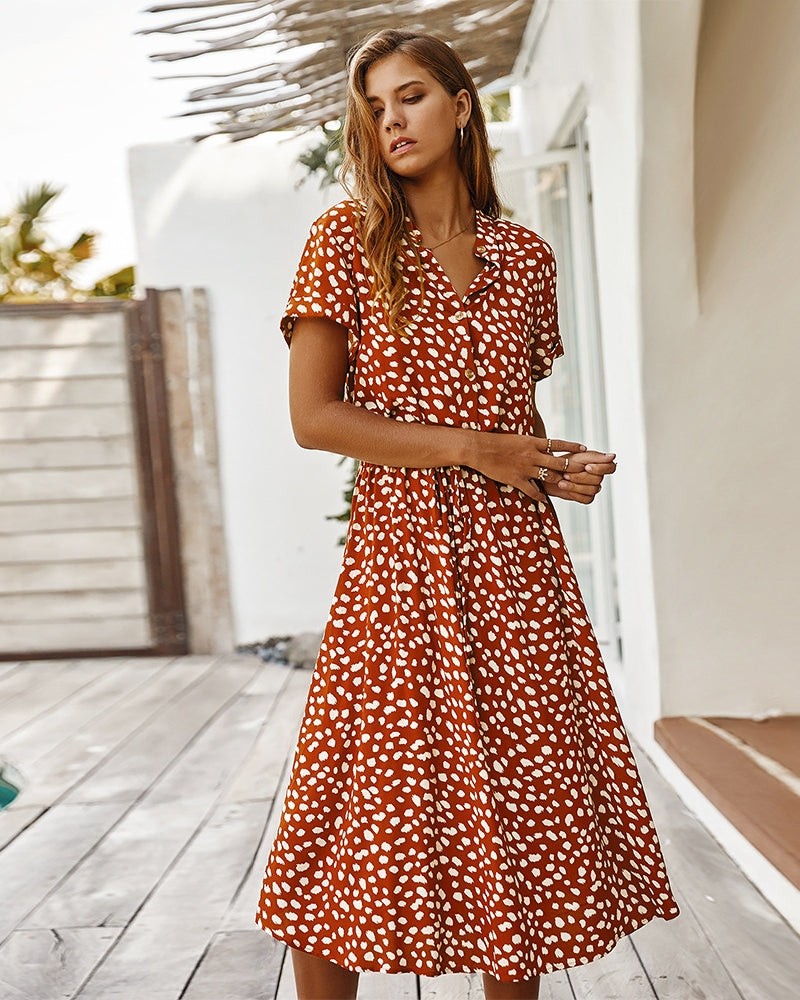 Molly - Stylowa Krótkoreczna Sukienka z Kołnierzykiem dla Kobiet