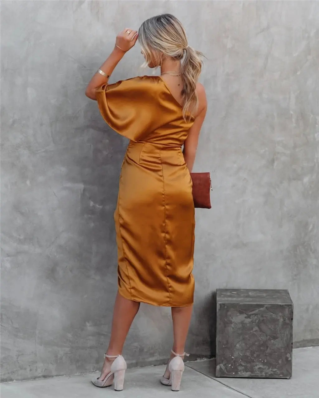 Aisha - Glamourosna Drapé Midi-Sukienka dla Kobiet