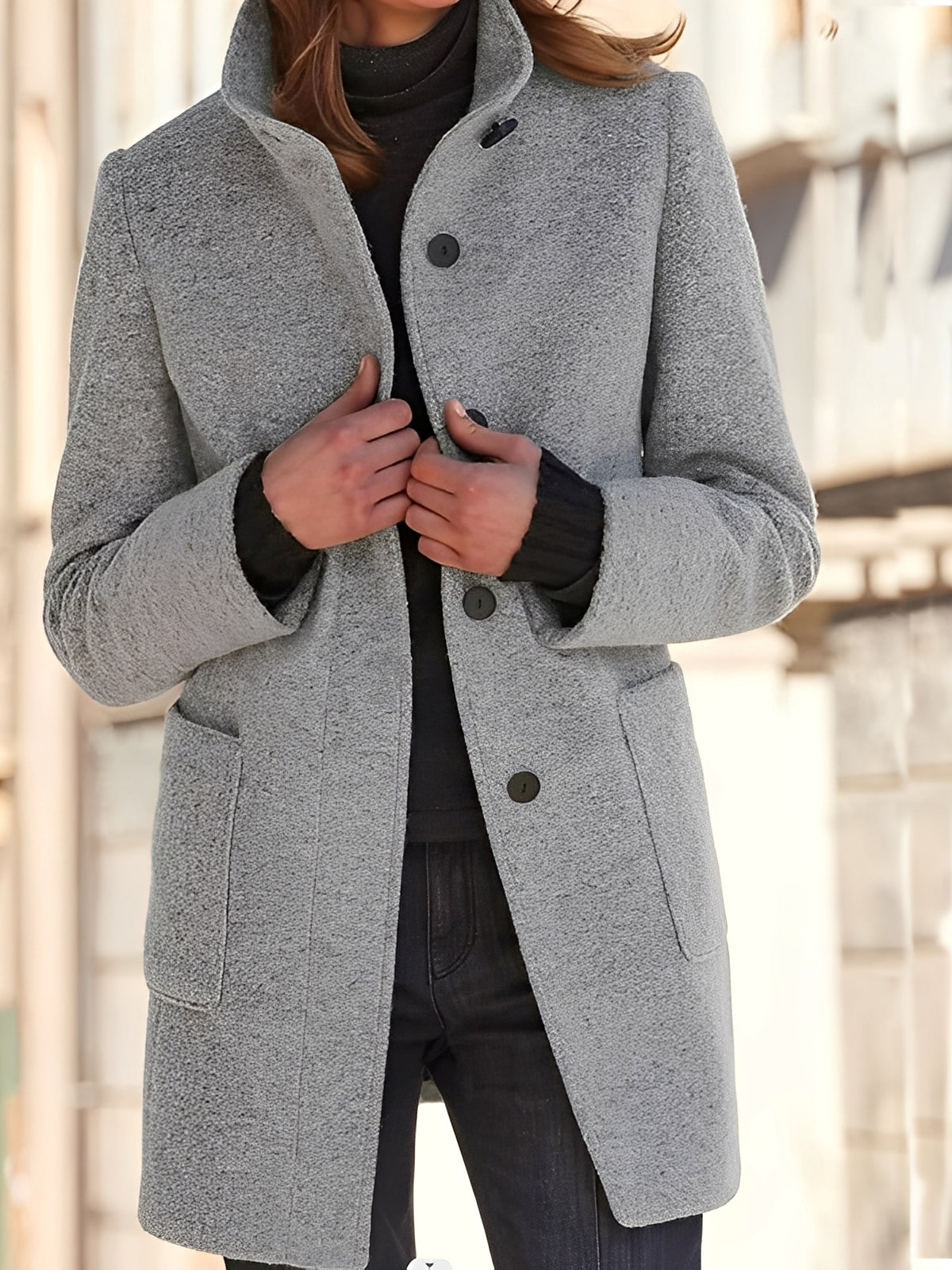 Julissa - Ciepły damski płaszcz zimowy z kieszeniami