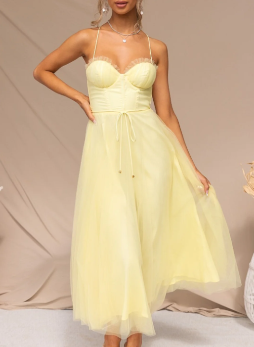 Jana – Zwiewne midi sukienki na gorące letnie dni