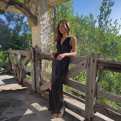 Elaine - Stylowa Suknia Wieczorowa Bez Rękawów z Odkrytymi Plecami