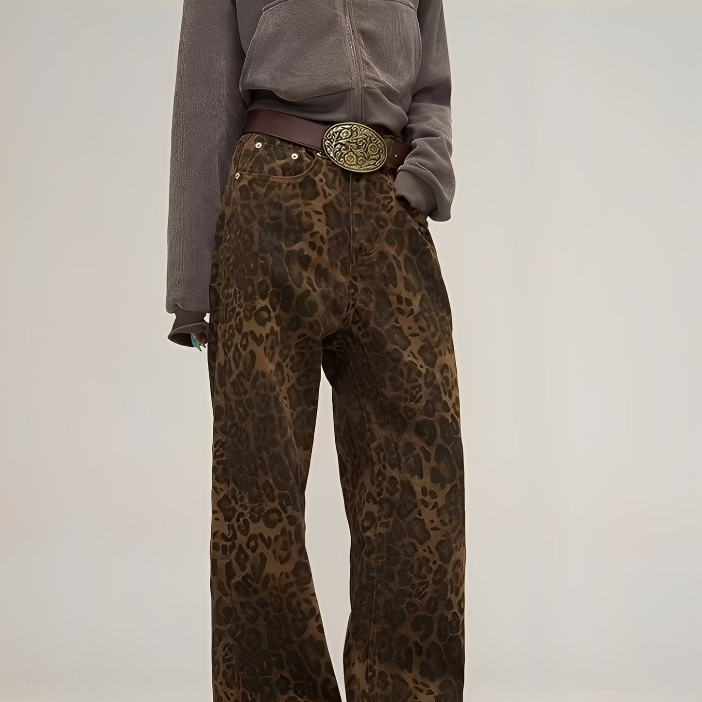 Felecia - Modne jeansy baggy dla pań z nadrukiem