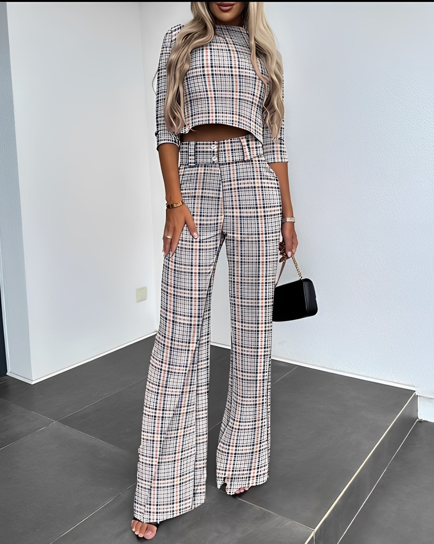 Katherine - Zestaw z luźnym krótkim topem i spodniami dla kobiet