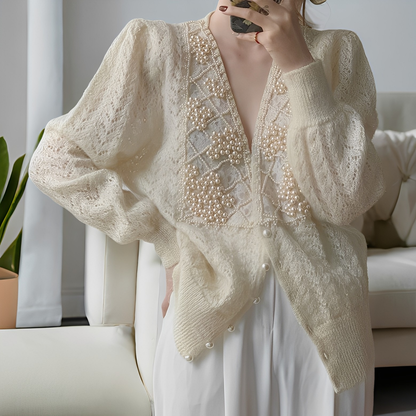 Jolie - Stylowy sweter z guzikami jak perły