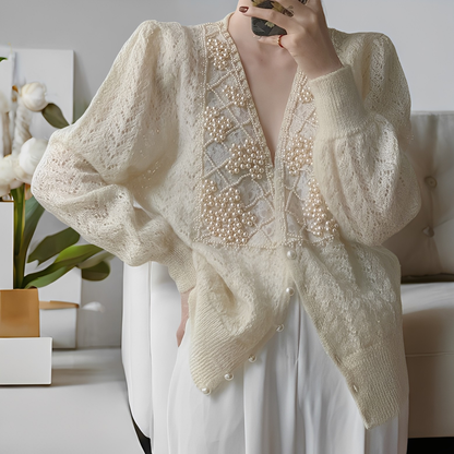 Jolie - Stylowy sweter z guzikami jak perły
