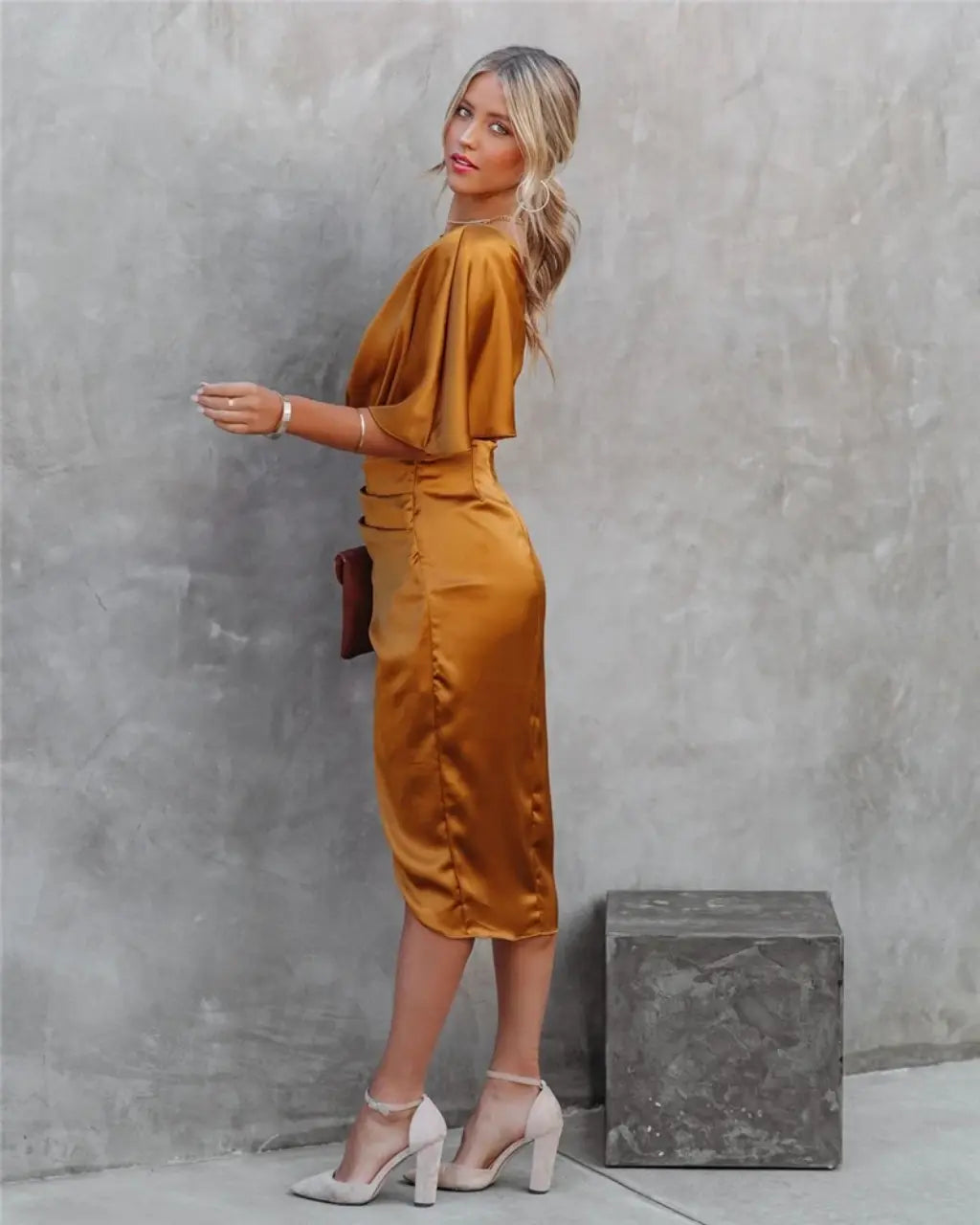 Aisha - Glamourosna Drapé Midi-Sukienka dla Kobiet