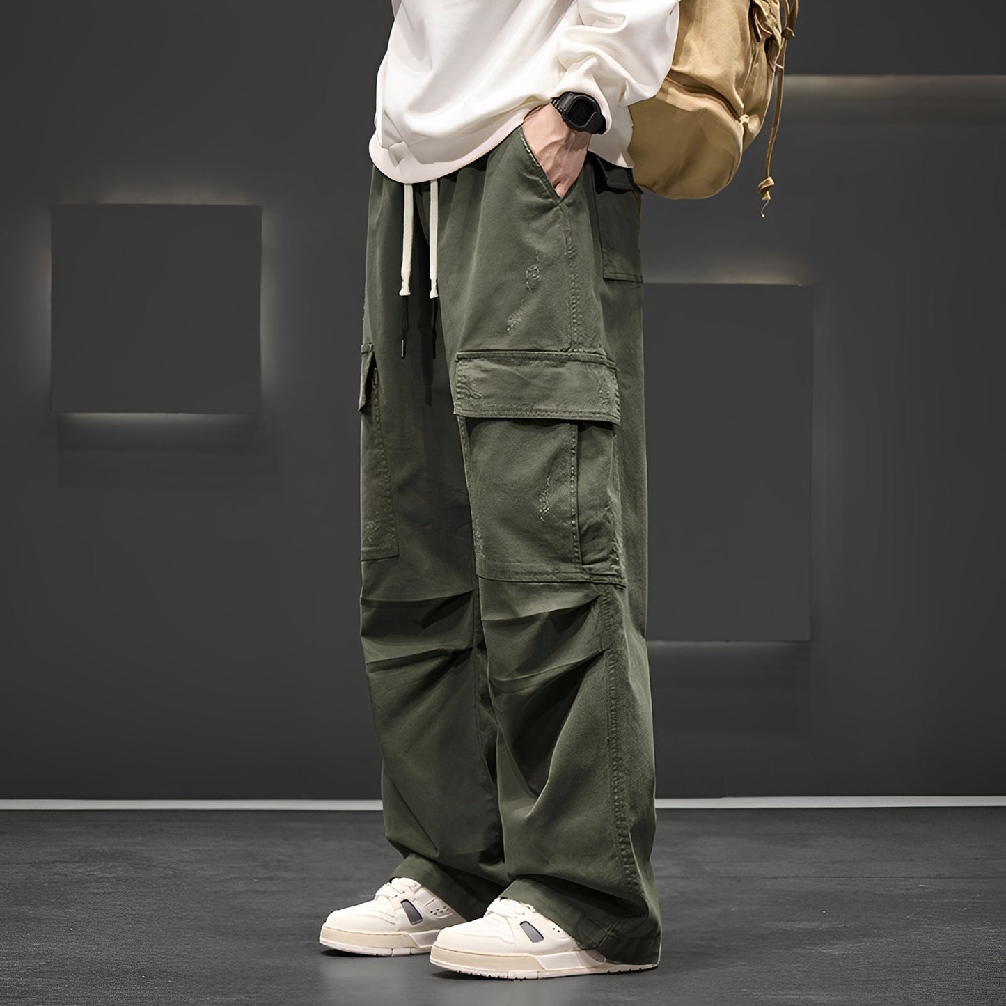 Sam - Klasyczne, prosto szyte męskie spodnie cargo