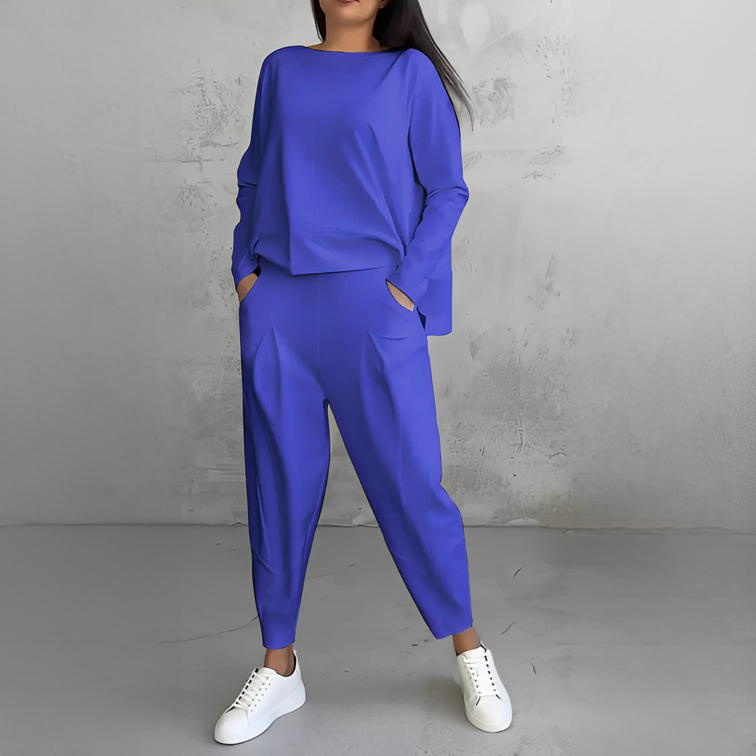 Lilian - Modny zestaw koszuli i spodni dla kobiet