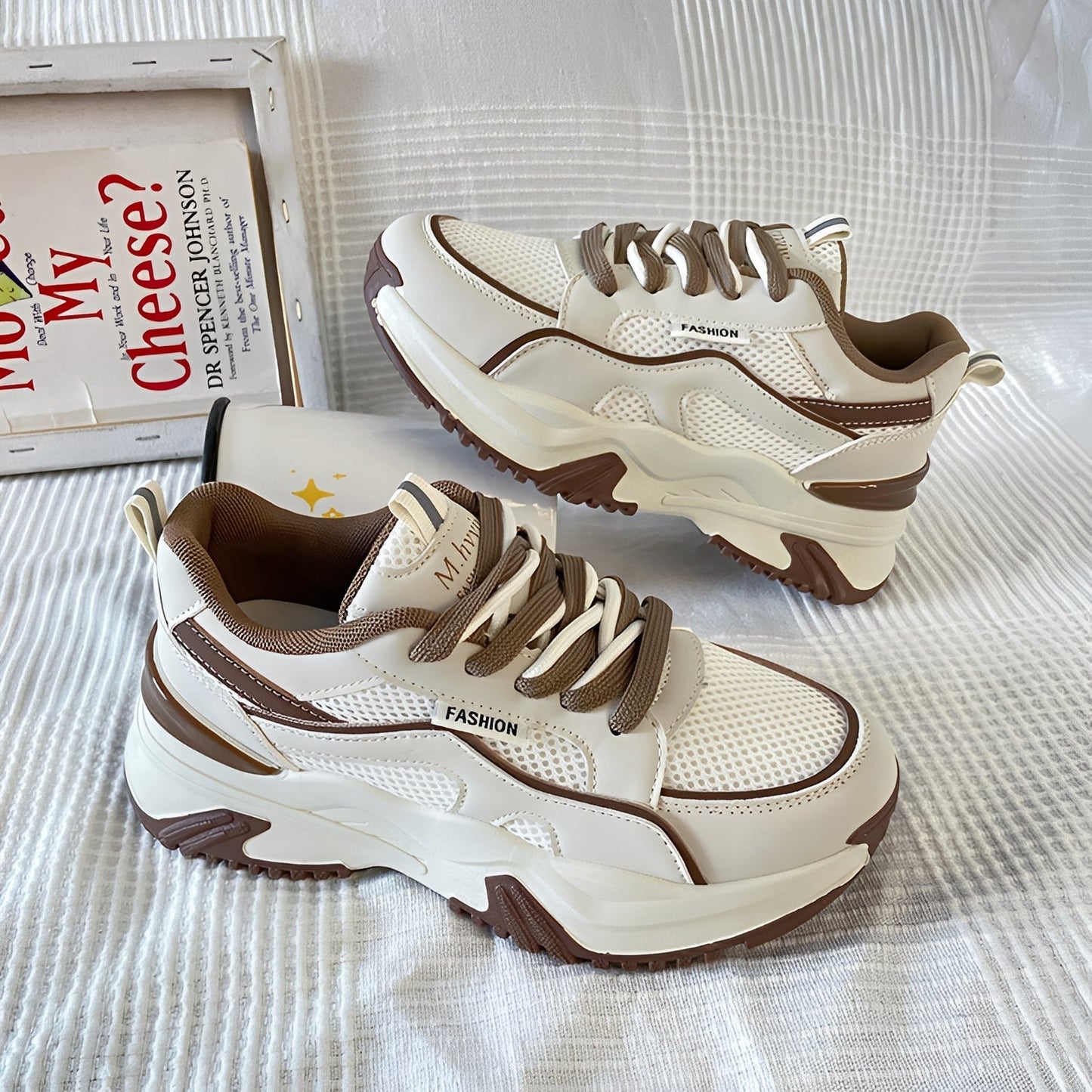 Rachel - Luźne mesh sneakersy z wysokim obcasem dla kobiet