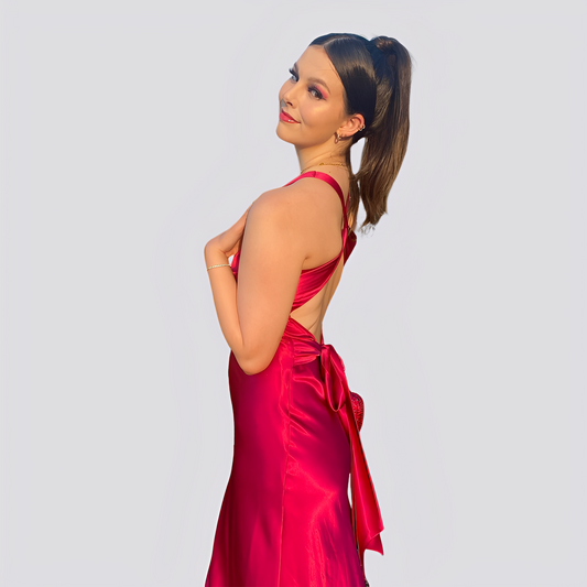 Caroline - Elegancka maxi sukienka z V-dekoltem dla kobiet