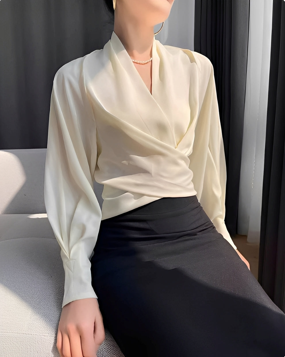 Annora - Elegancka damska bluzka satynowa z długim rękawem