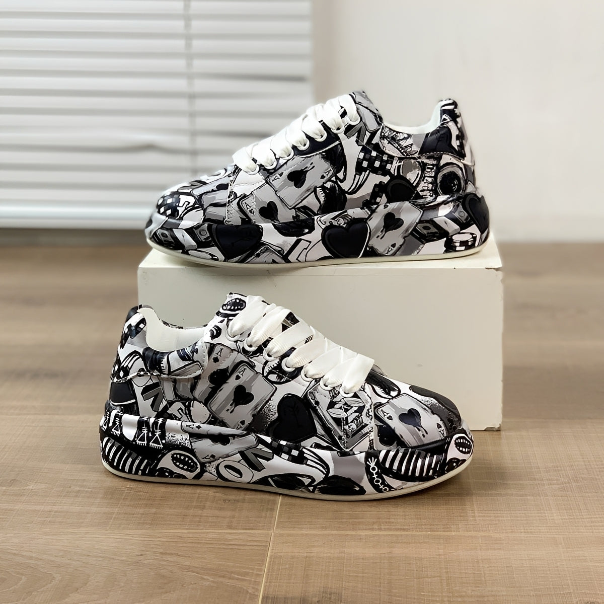 Delila - Modne i stylowe trampki dla kobiet