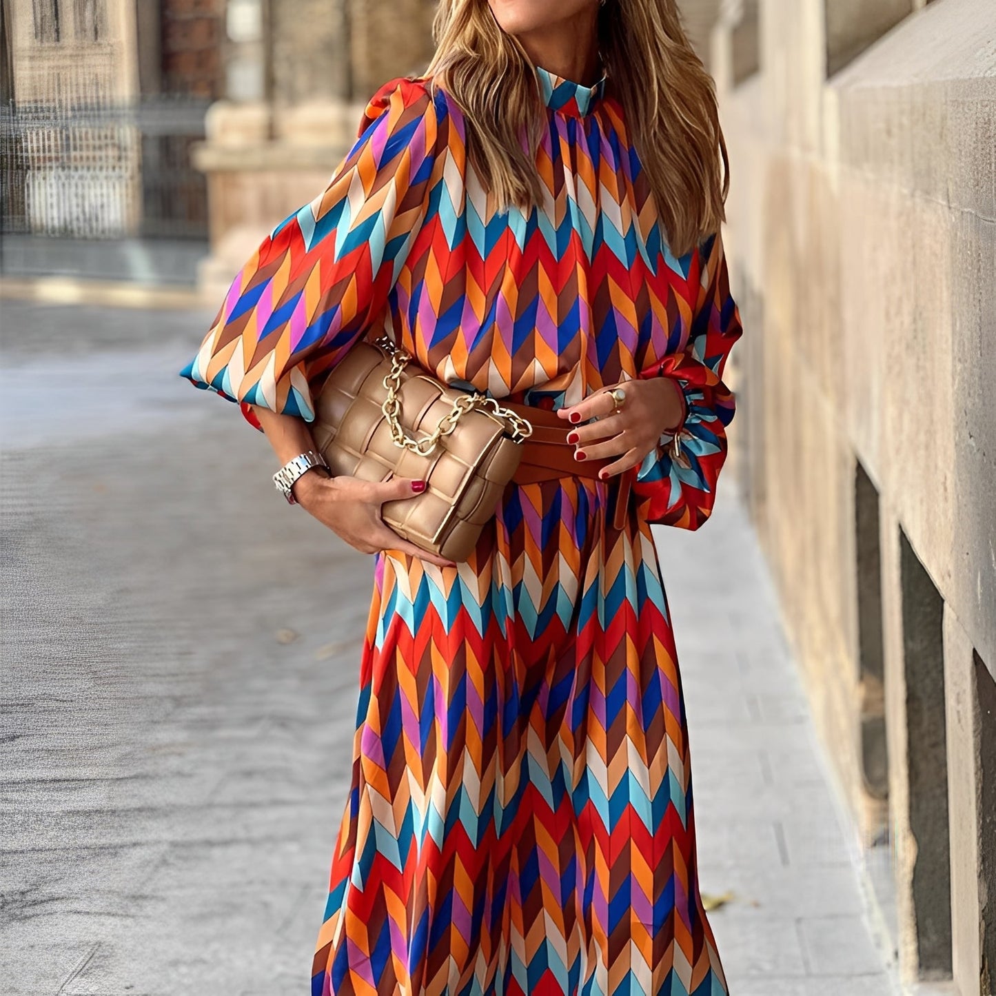 Sandra - Kolorowa sukienka midi dla kobiet