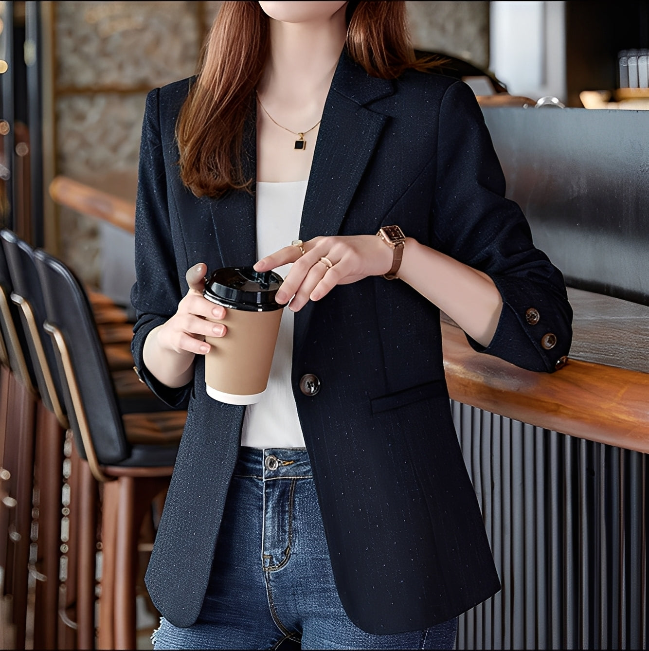 Claudia - Elegancki damski blezer w kratkę