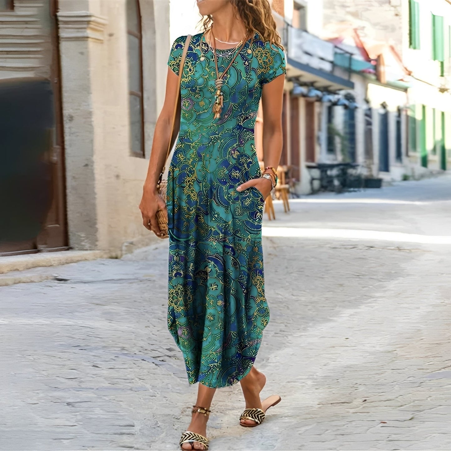 Hollie - Lüzna sukienka z kwiatowym wzorem dla kobiet