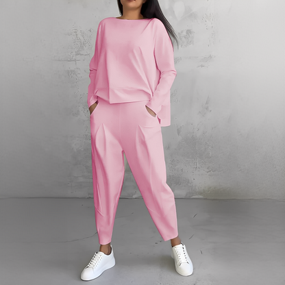 Lilian - Modny zestaw koszuli i spodni dla kobiet