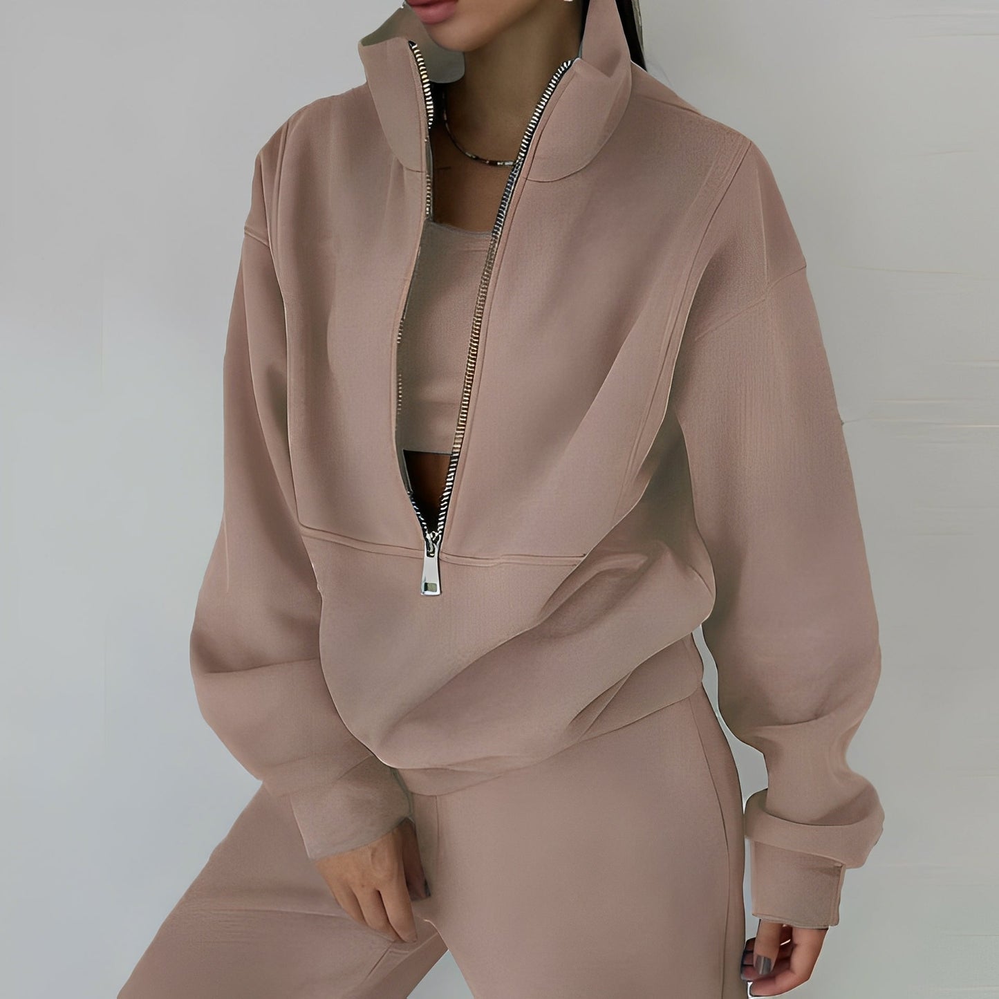 Everly - Swobodny, wygodny dres dla kobiet