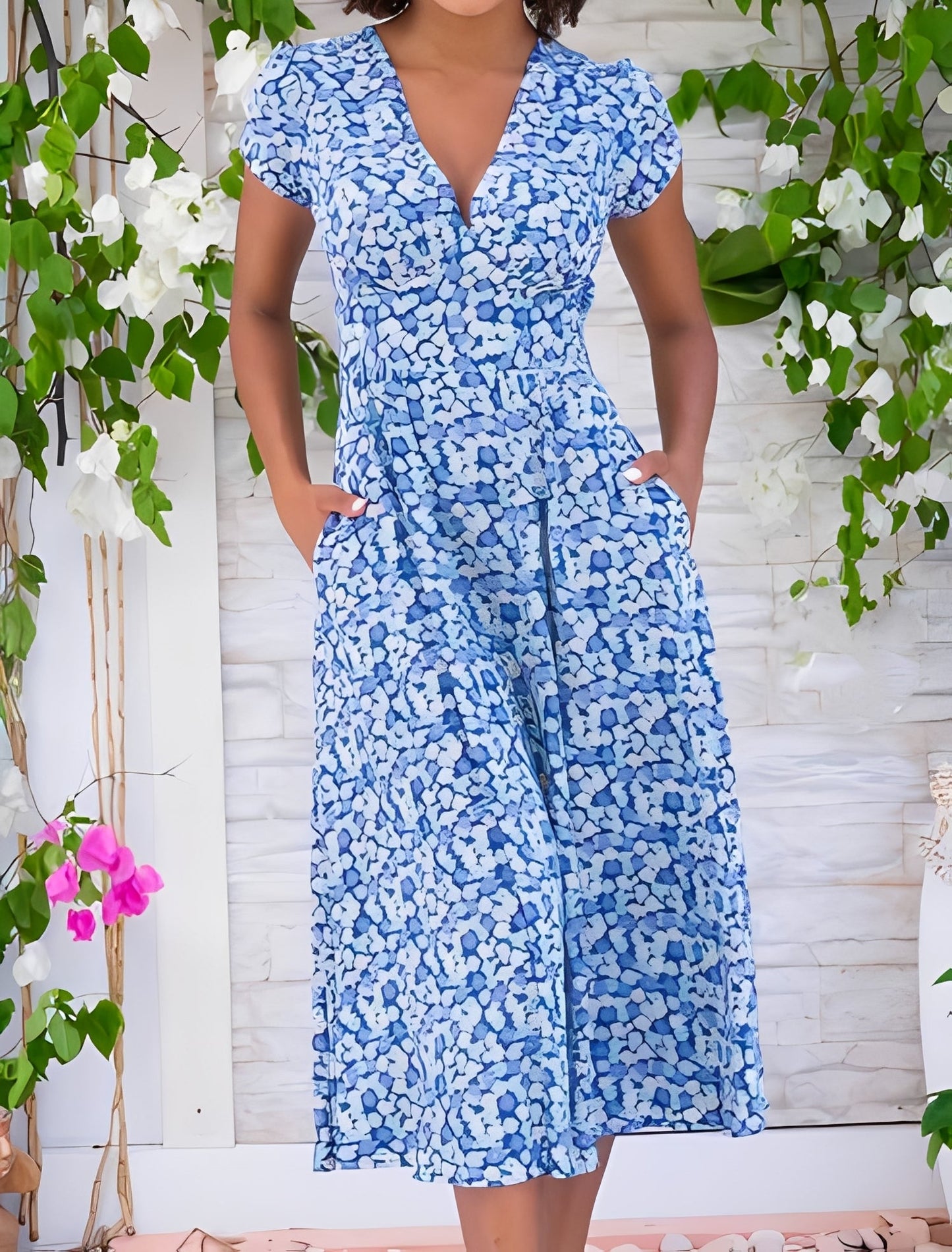 Monica - Swobodna sukienka z dekoltem V dla kobiet