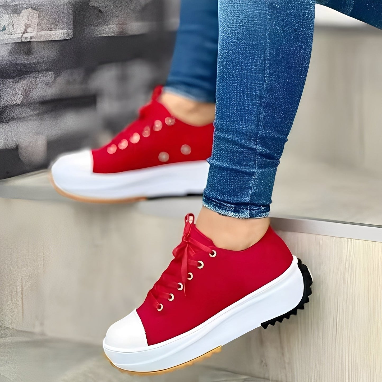 Mellony - Lekkie kobiece buty na grubych podeszwach