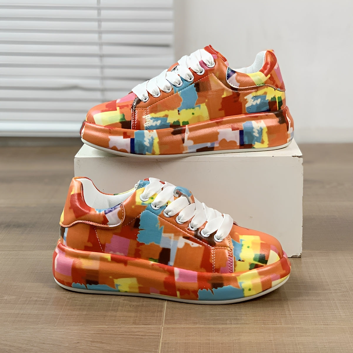 Delila - Modne i stylowe trampki dla kobiet