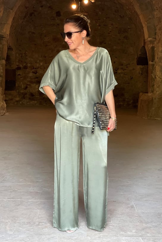 Brittany - Satynowy Zestaw Pełen Elegancji