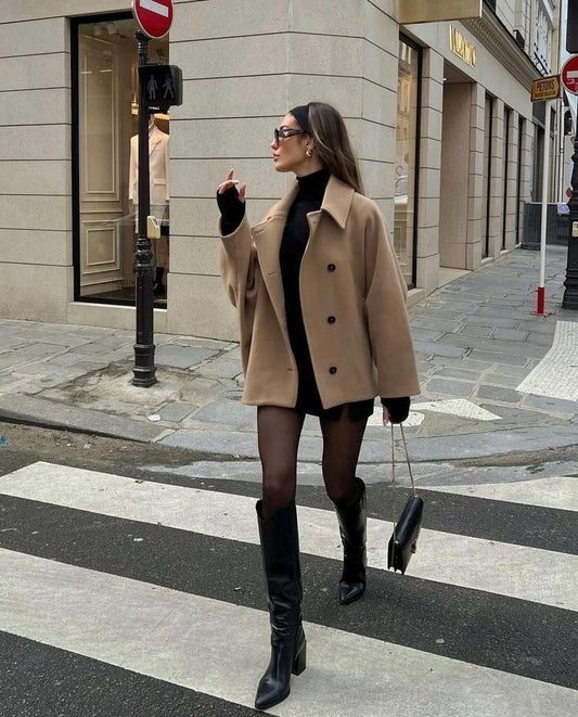 Elena – Płaszcz Oversize z Mieszanki Wełny Dwurzędowy
