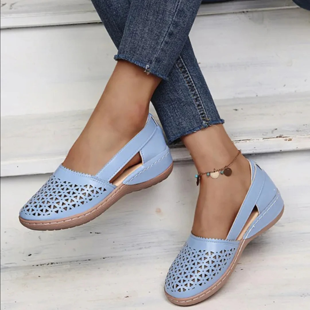 Kianna - Codzienne damskie buty z odkryciami