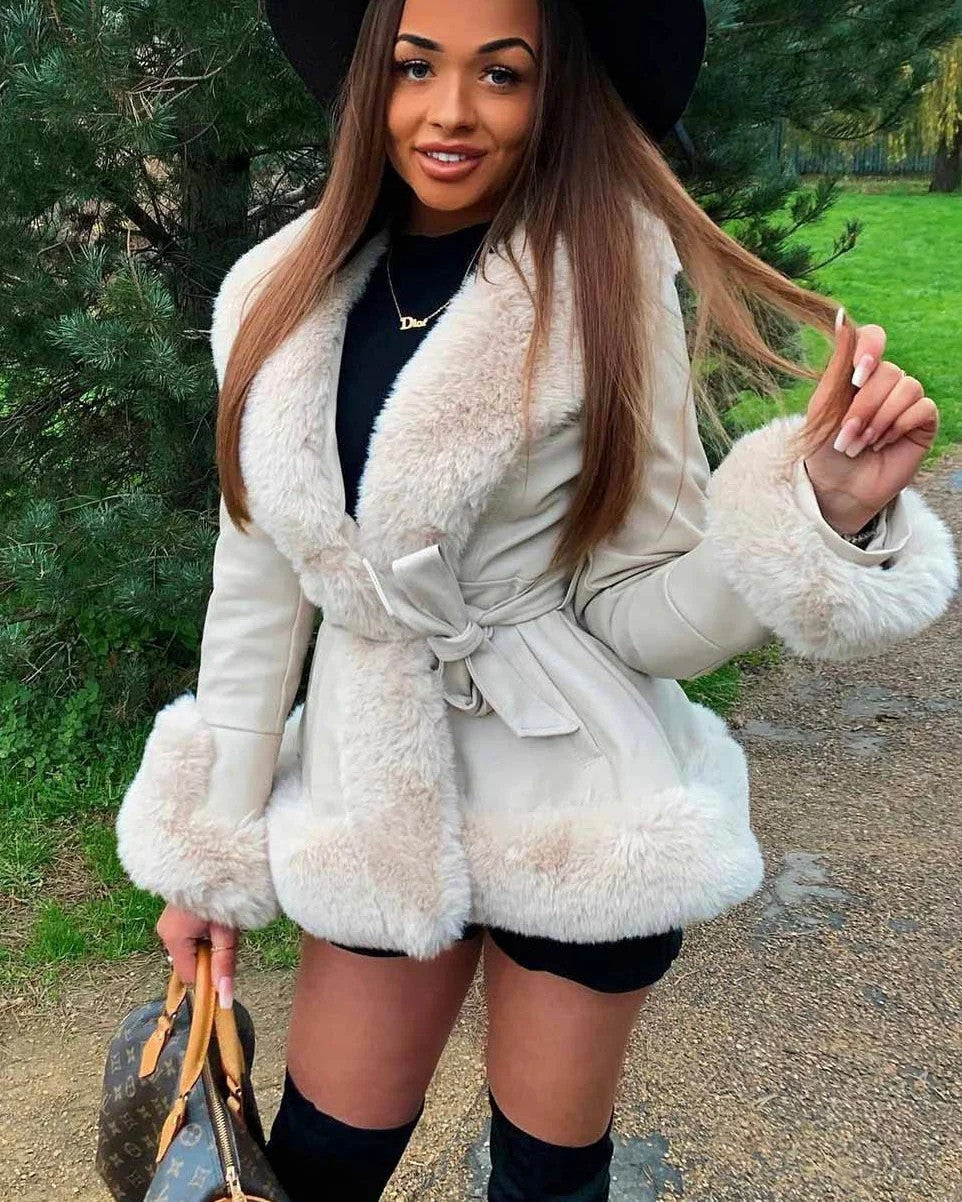 Valeria – Ekskluzywny płaszcz futrzany dla kobiet