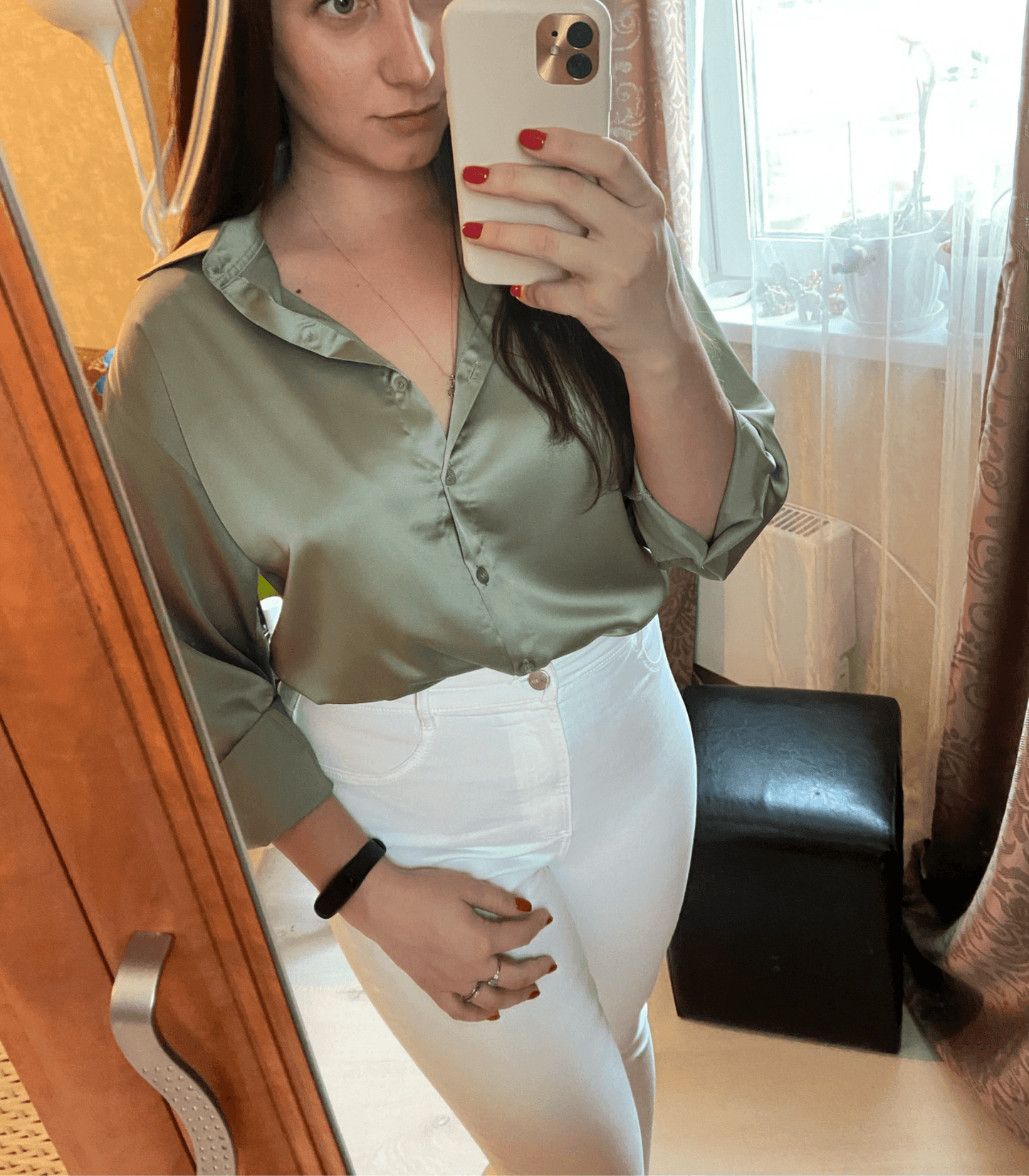 Magnolia - Jedwabna Satynowa Koszula z Guzikami