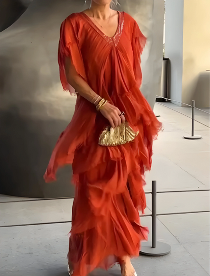 Riza - Plisowana sukienka z dekoltem V i swobodnym stylem