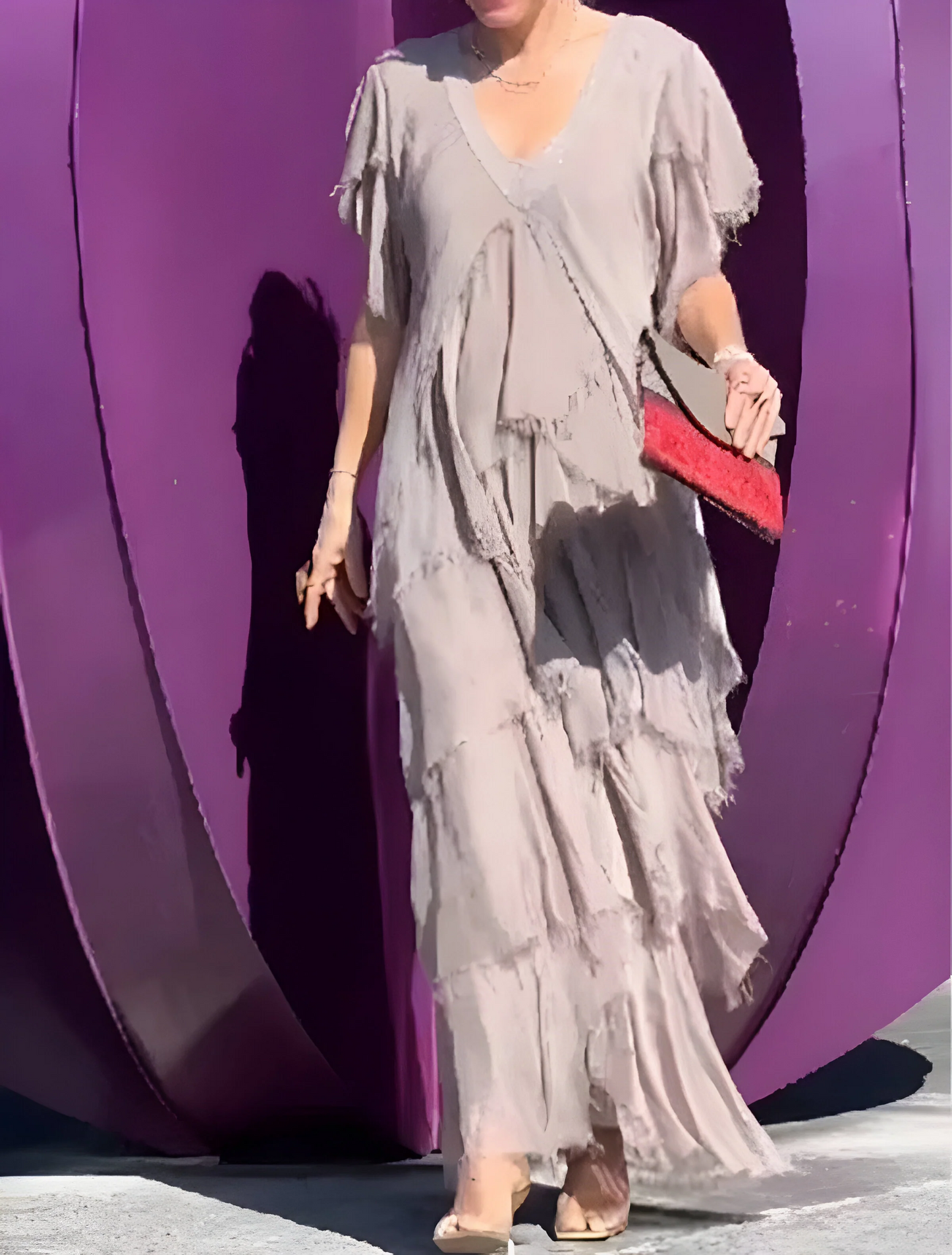 Riza - Sukienka Plisowana z Dekoltem V i Luźnym Krojem