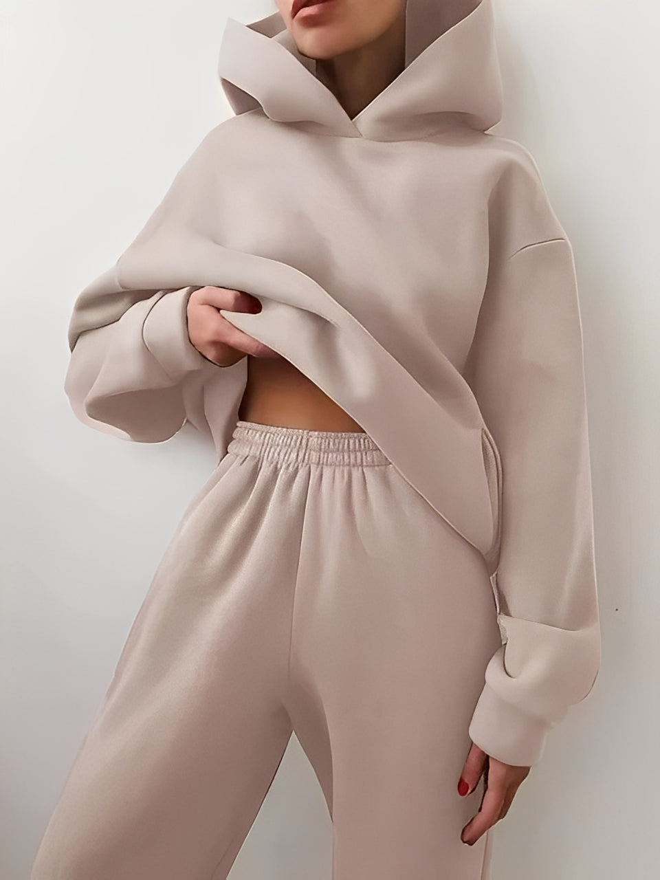 Adelia – Jednokolorowy Zestaw Hoodie