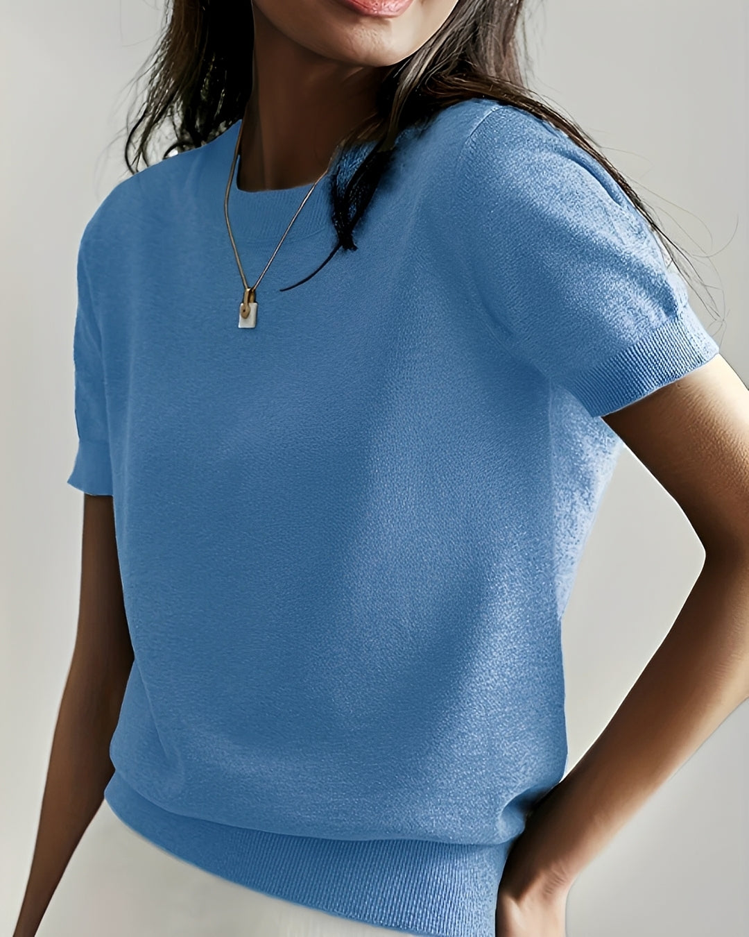 Molly - Luźna, miękka koszula z krótkim rękawem dla kobiet